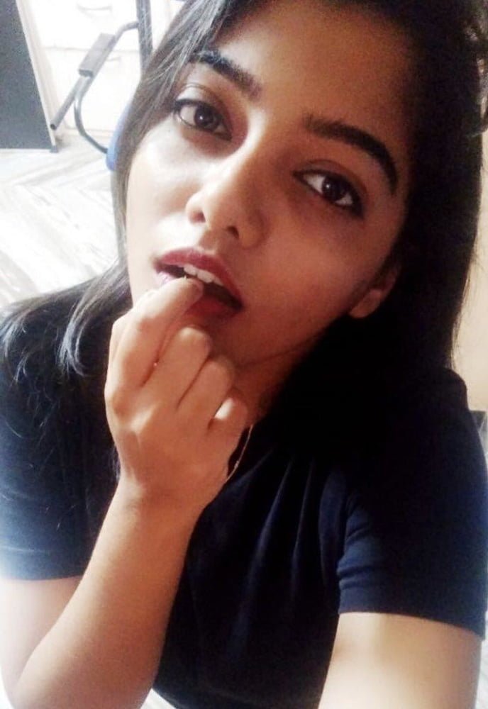 Good looking Young call girls available for sex services