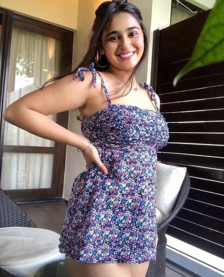 Hot sexy womens available for fun and enjoyments Booking Call