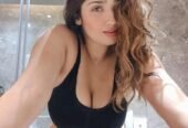 Good looking south indian call girls available hre Booking call now