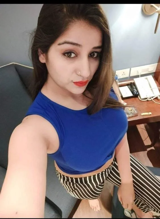 South indian call girls available here booking call now