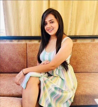 good looking kannada call girls available in bangalore