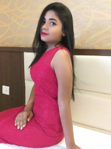 Good looking young girls and womens available for fun and enjoyments