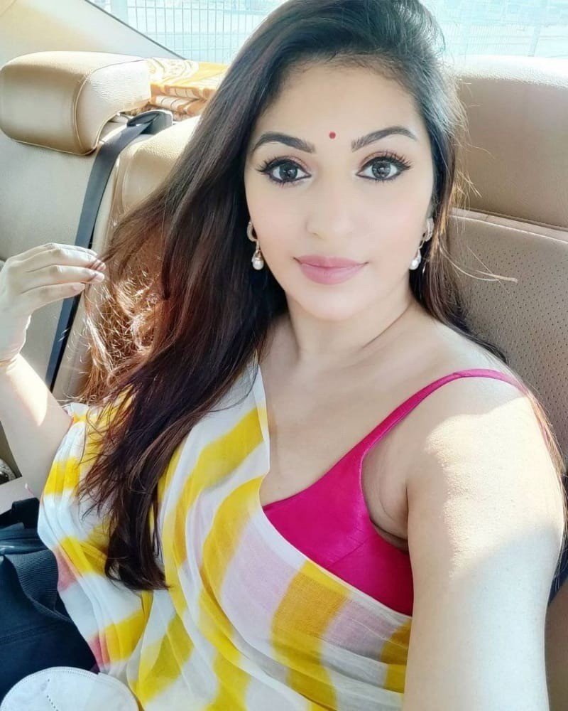 Good looking local bangalore call girls available here