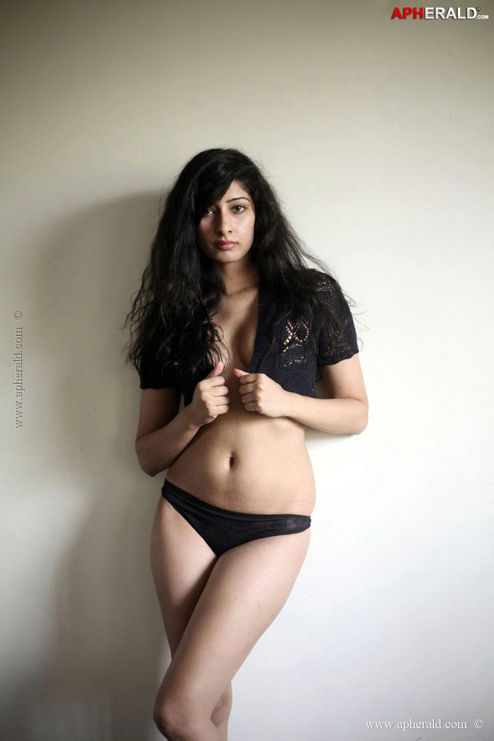 Bangalore good looking independent beautiful call girls in majestic