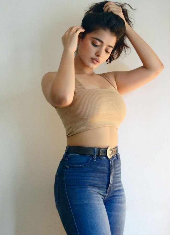 hotel call girls services in bangalore
