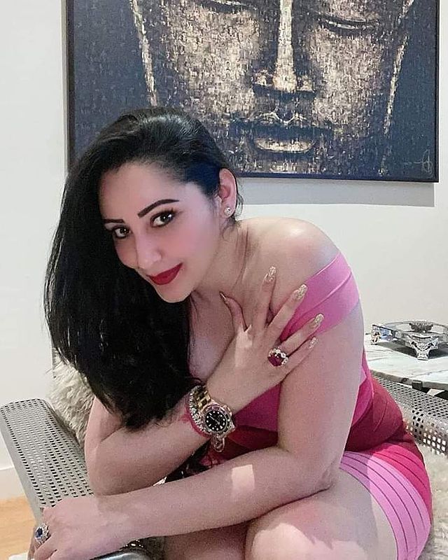 north and south indian call girls available booking call
