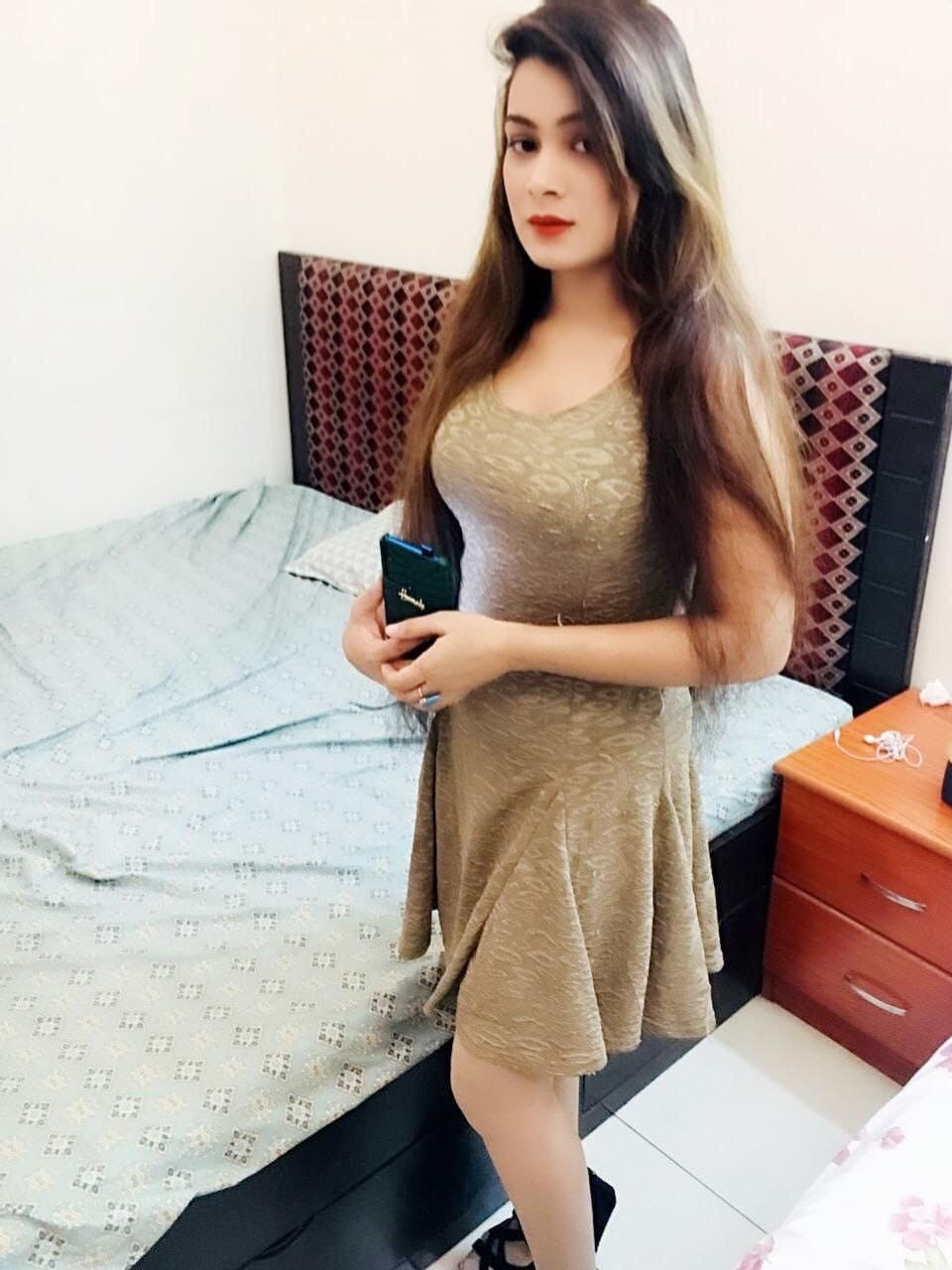 good looking young kannada womens available for fun booking call