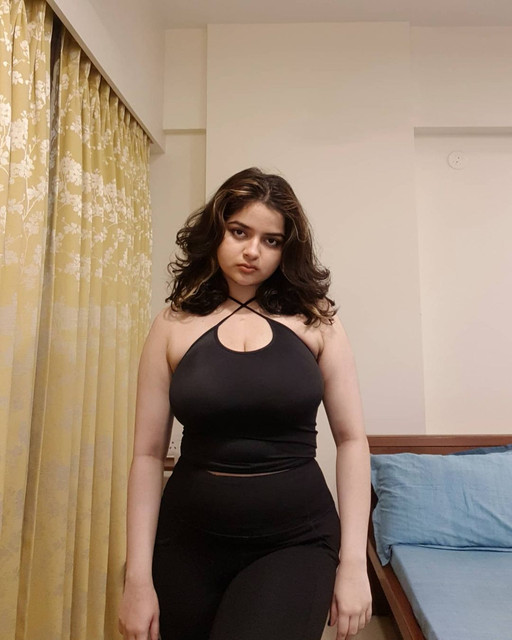 good looking young kannada womens available for fun booking call