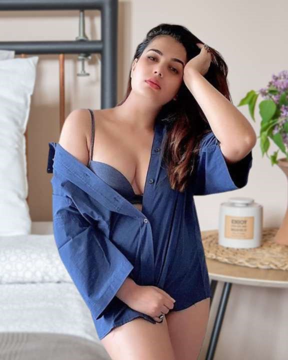 Petite Young Call Girls Bangalore