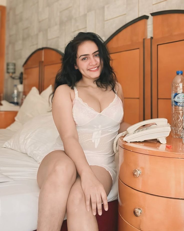 Tall Curvy Independent Escorts Bangalore