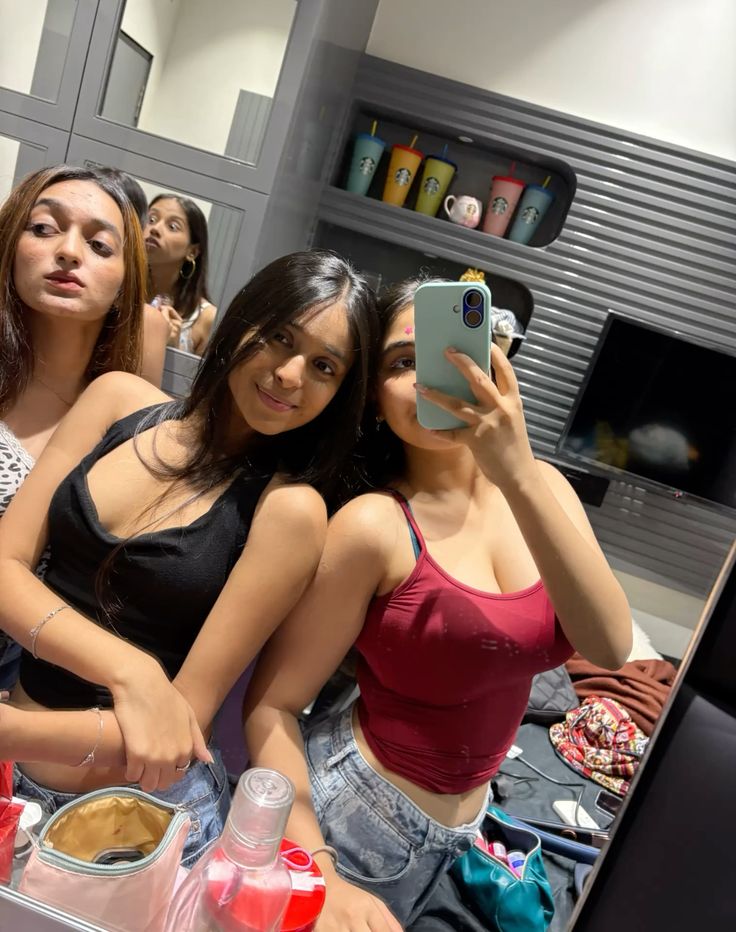Curvy VIP Models Bangalore