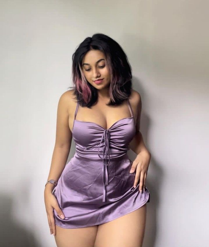 Curvy VIP Models Bangalore